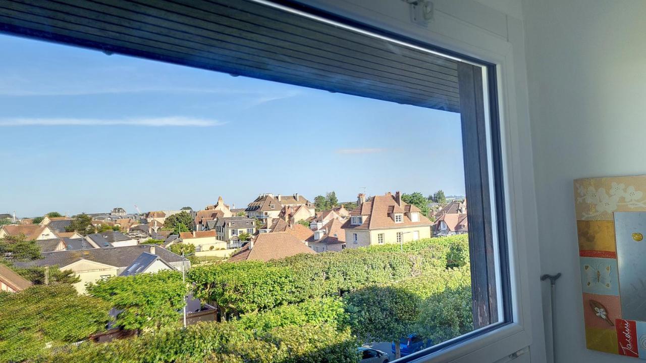 La Belle Vie Smb Ouistreham Apartment Exterior photo